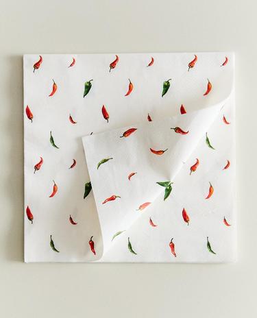 SADA PAPÍROVÝCH UBROUSKŮ S CHILLI (20 KS)