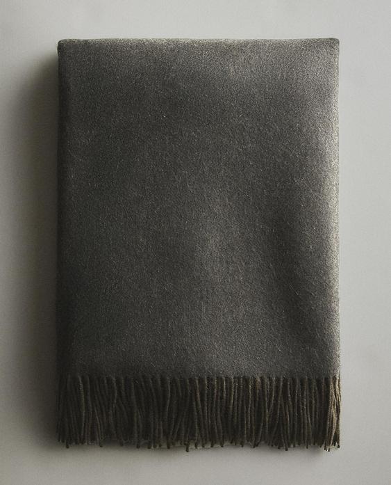 CASHMERE THROW