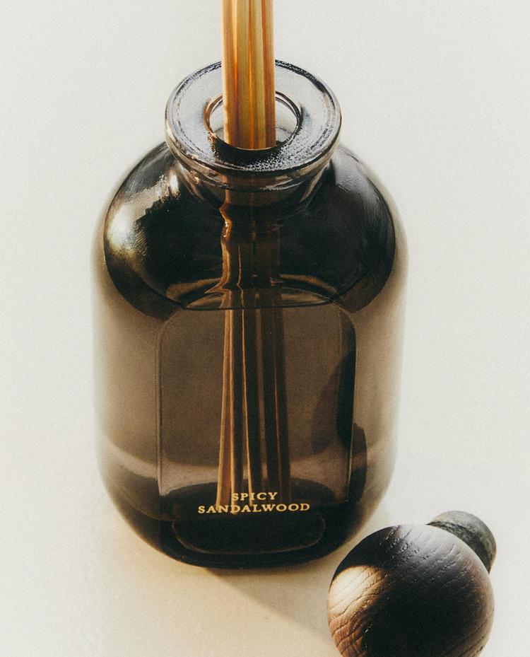 (185 מ"ל) מפיץ ריח מקלות Spicy SANDALWOOD
