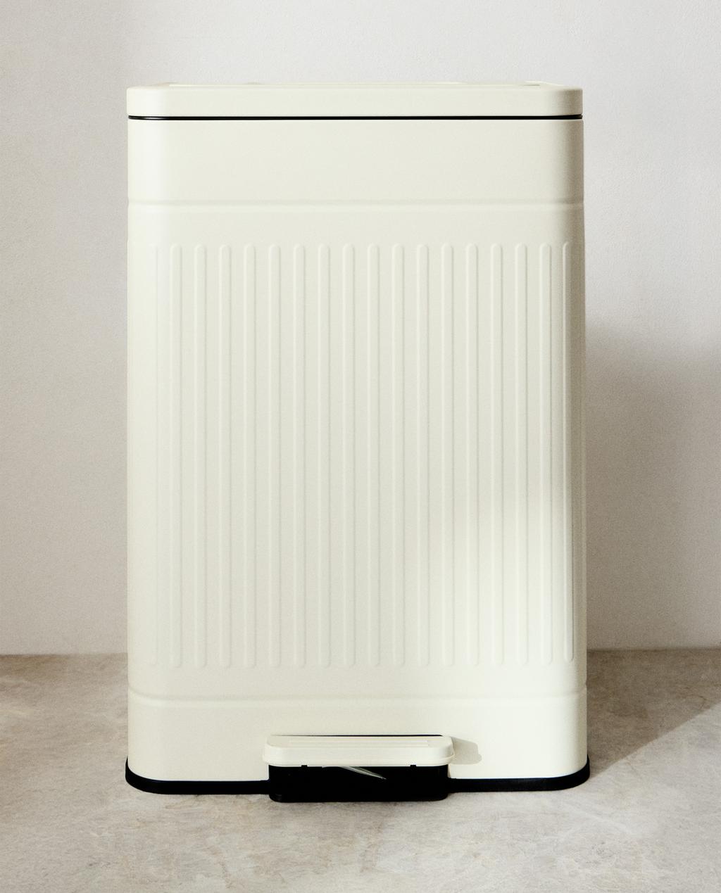 KITCHEN BIN WITH DOUBLE COMPARTMENT