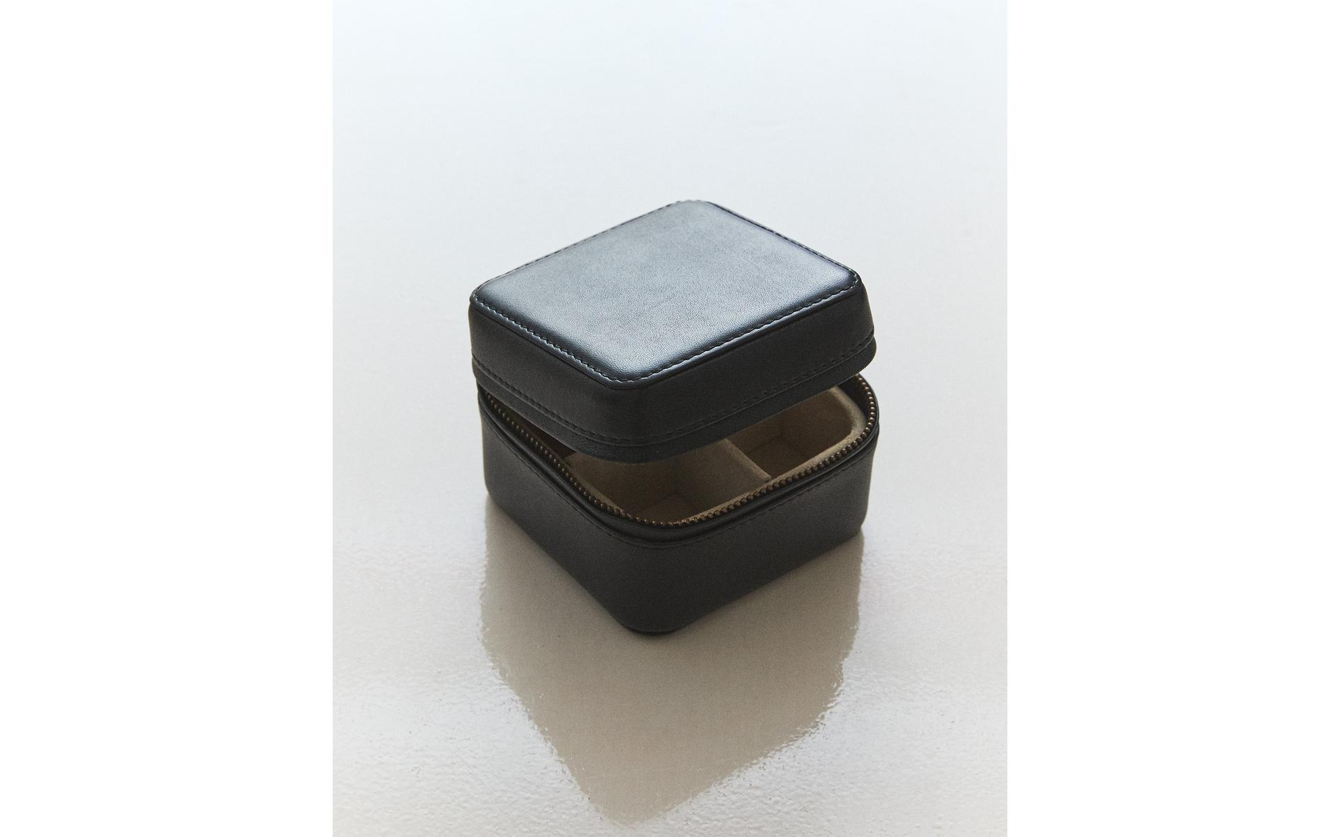 LEATHER JEWELLERY BOX