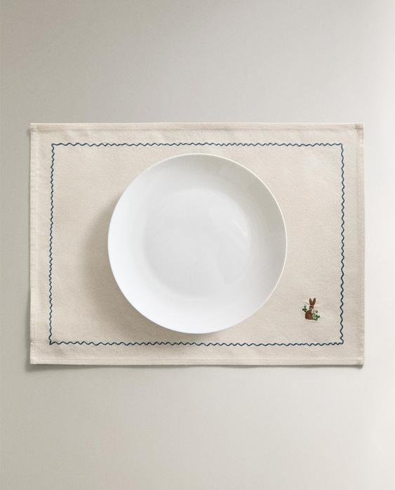 COTTON PLACEMAT WITH RABBIT EMBROIDERY