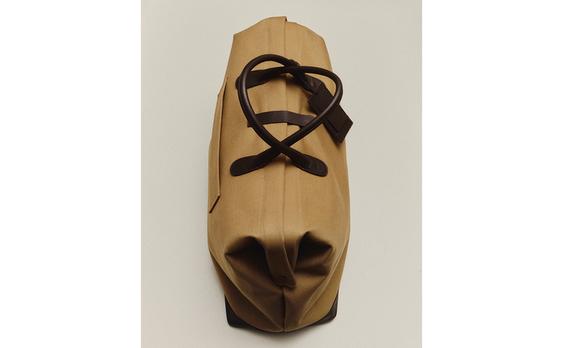 COTTON TRAVEL BAG WITH BUTTON