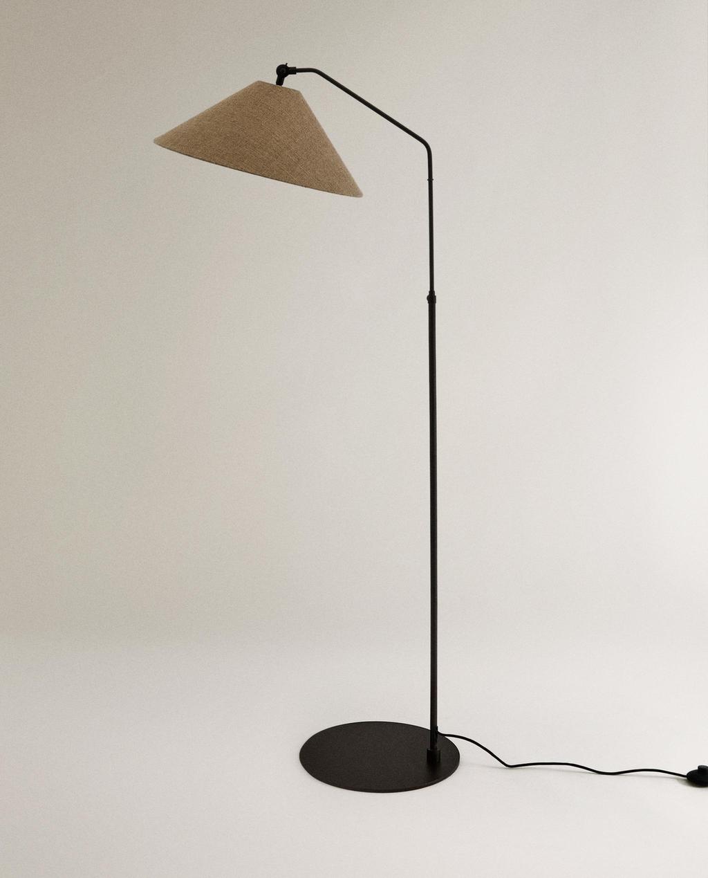 METALNA PODNA LAMPA