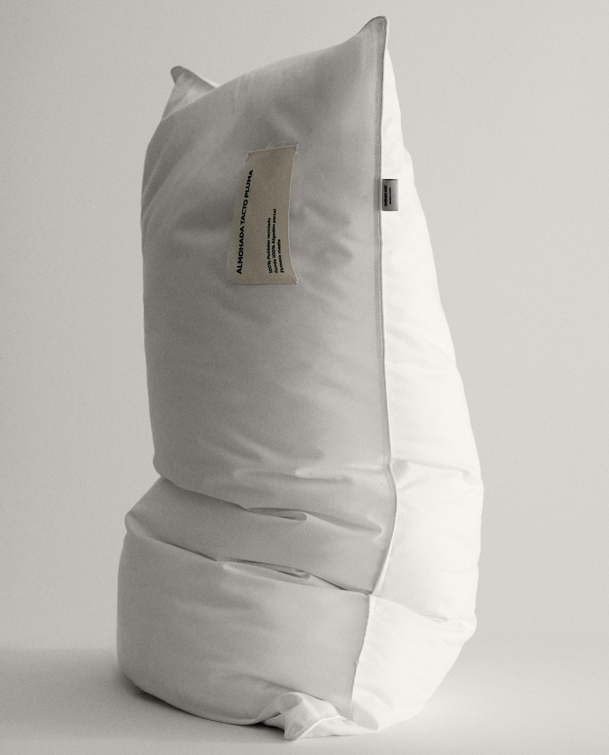 フェザータッチ ピローフィリング | Zara Home 日本/Japan