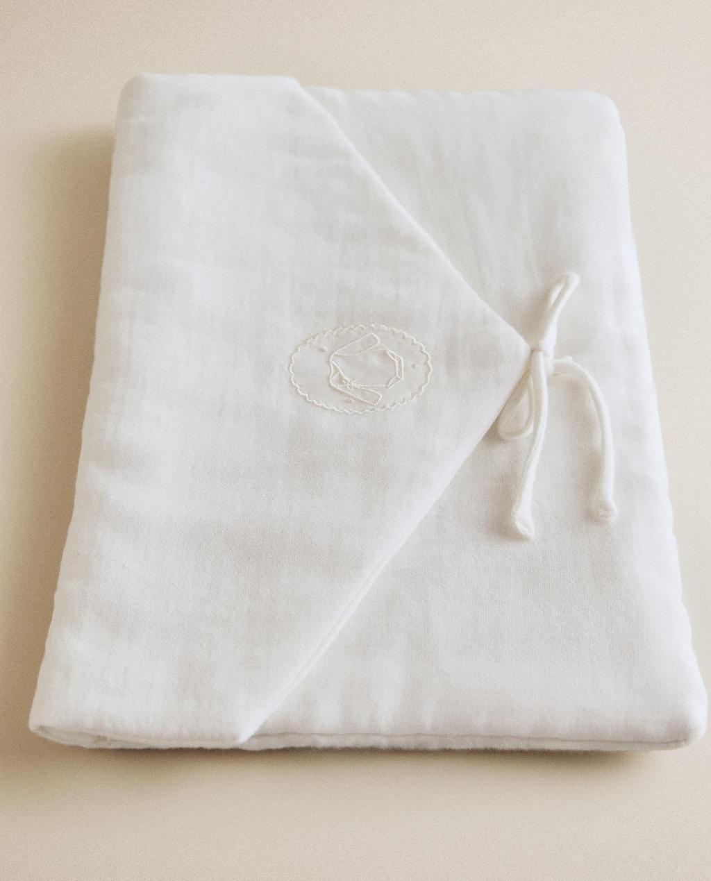 CHILDREN'S EMBROIDERED CLOTHING BAG