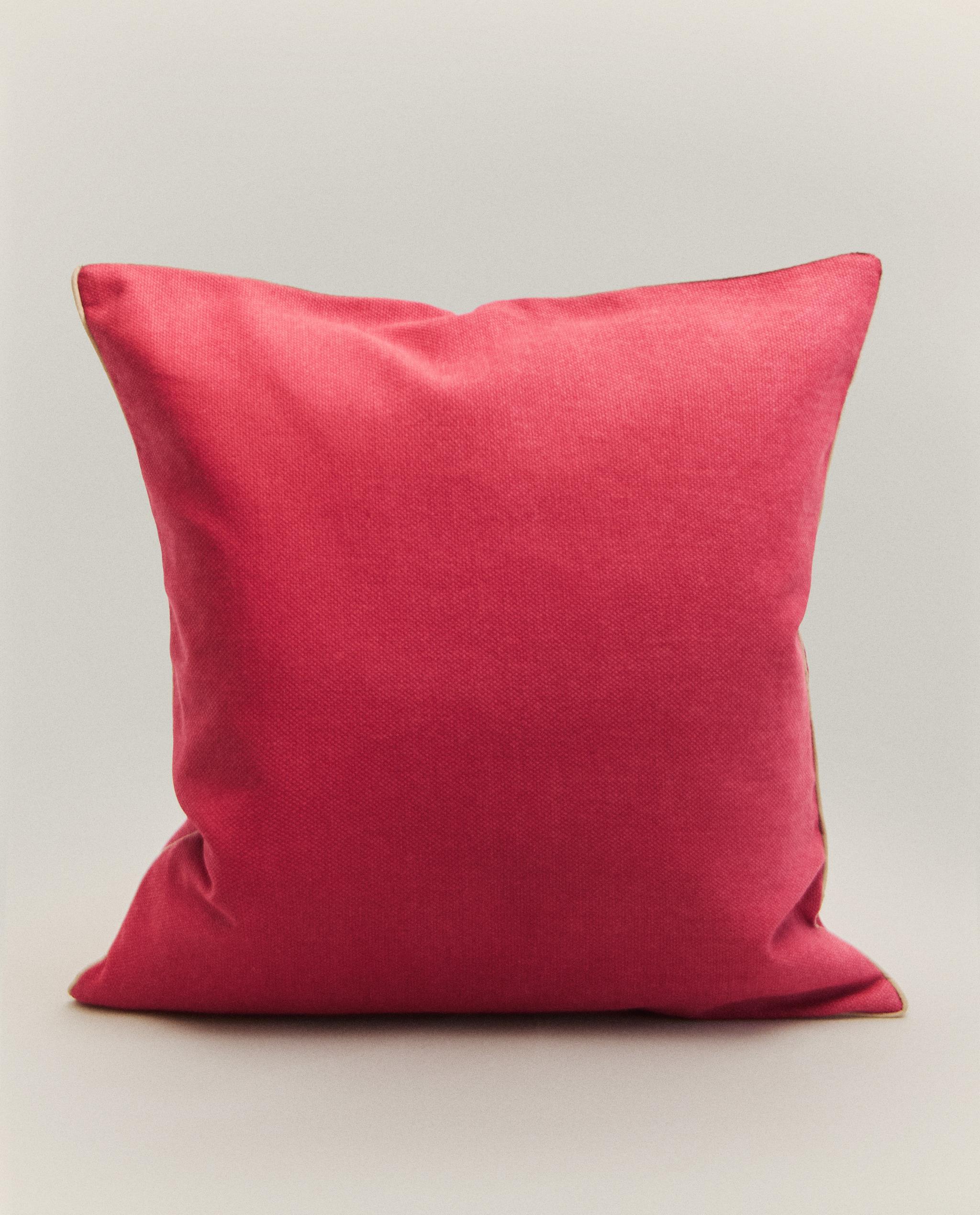 ベッドルームクッション | Zara Home 日本/Japan