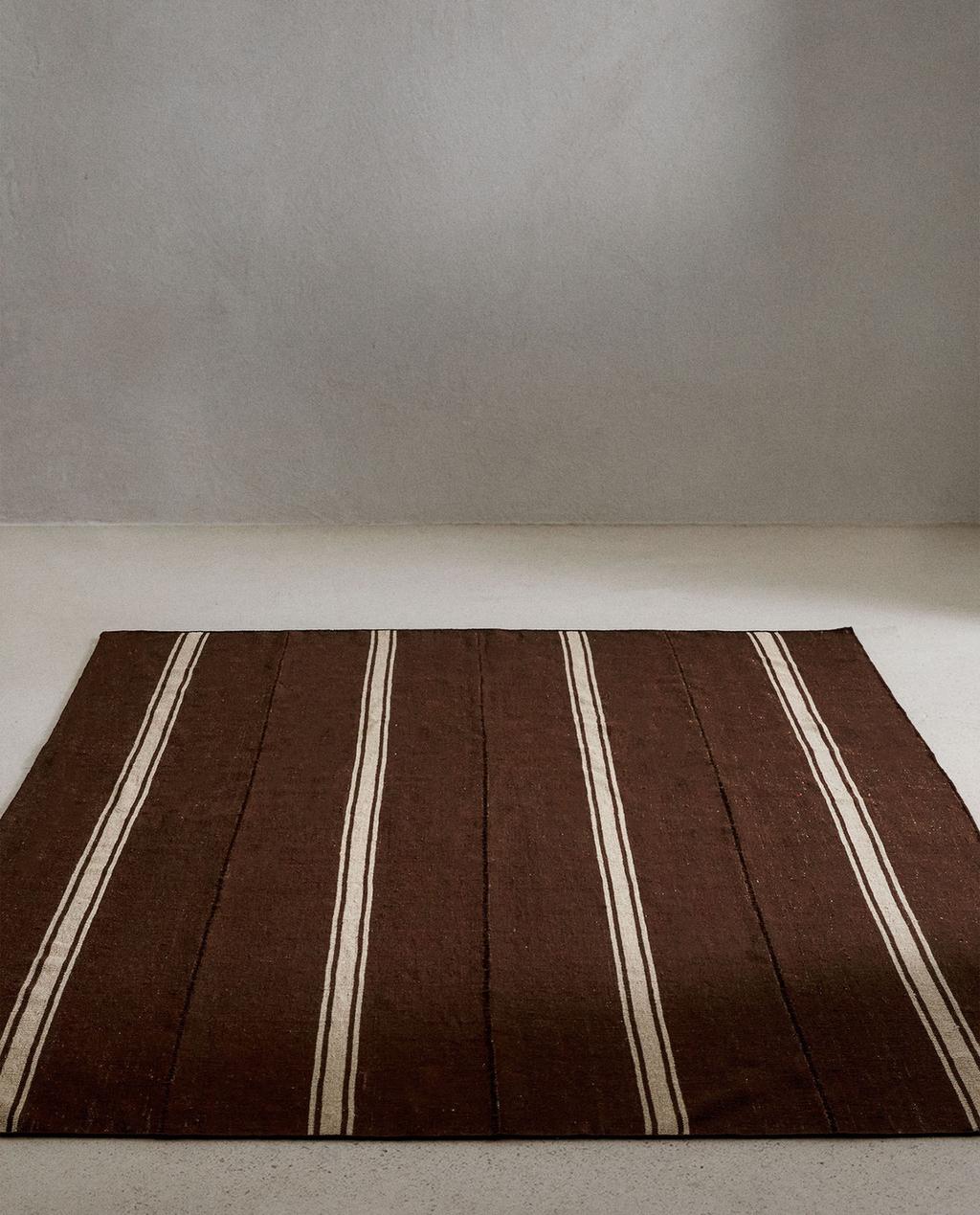 RUG 03