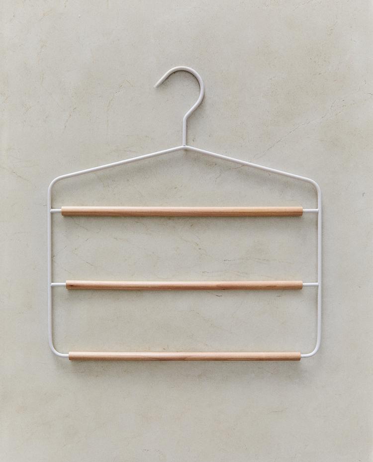 METAL AND WOOD TROUSER HANGER