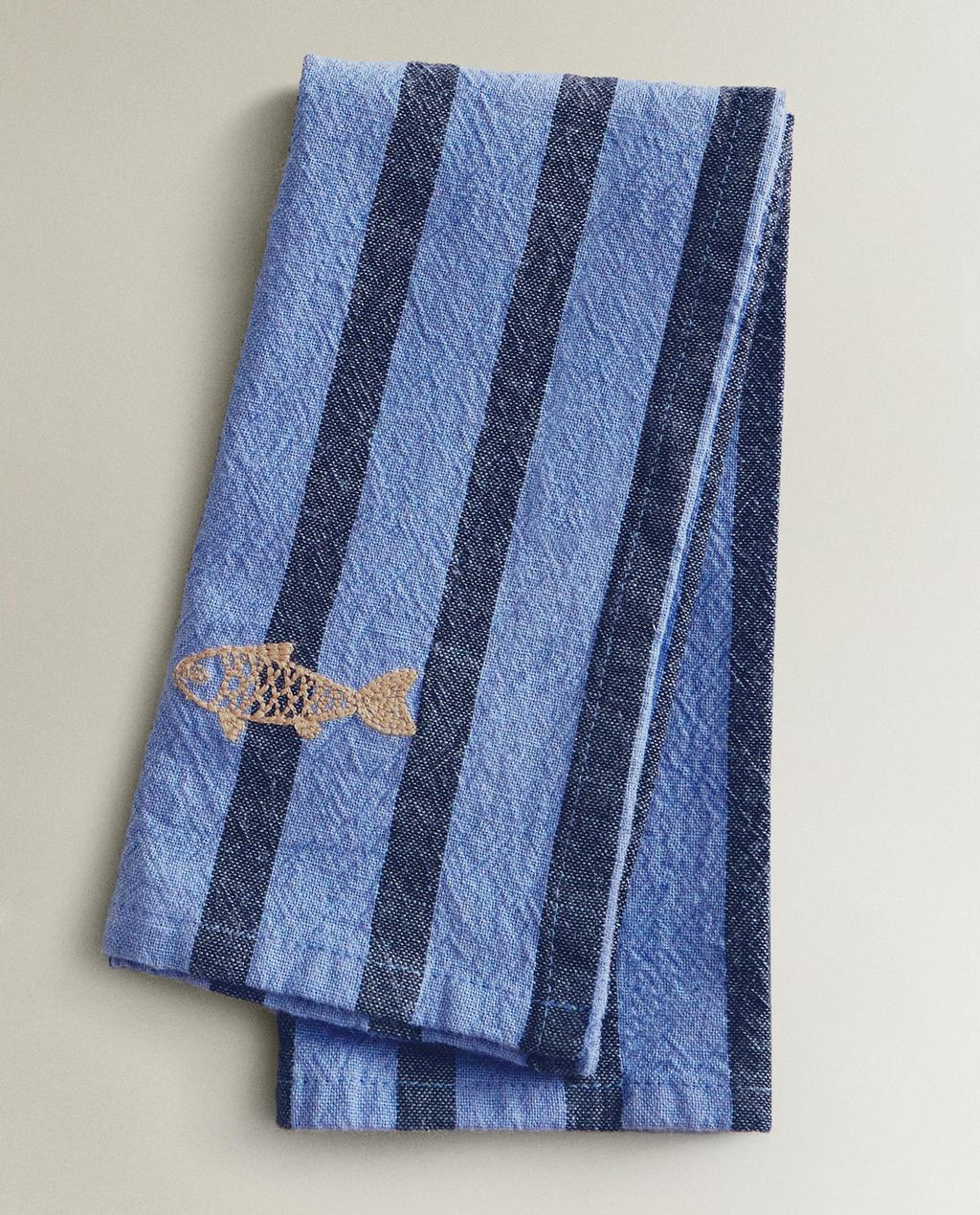 FLERPACK RANDIGA SERVETTER MED FÄRGAD TRÅD (2-PACK)