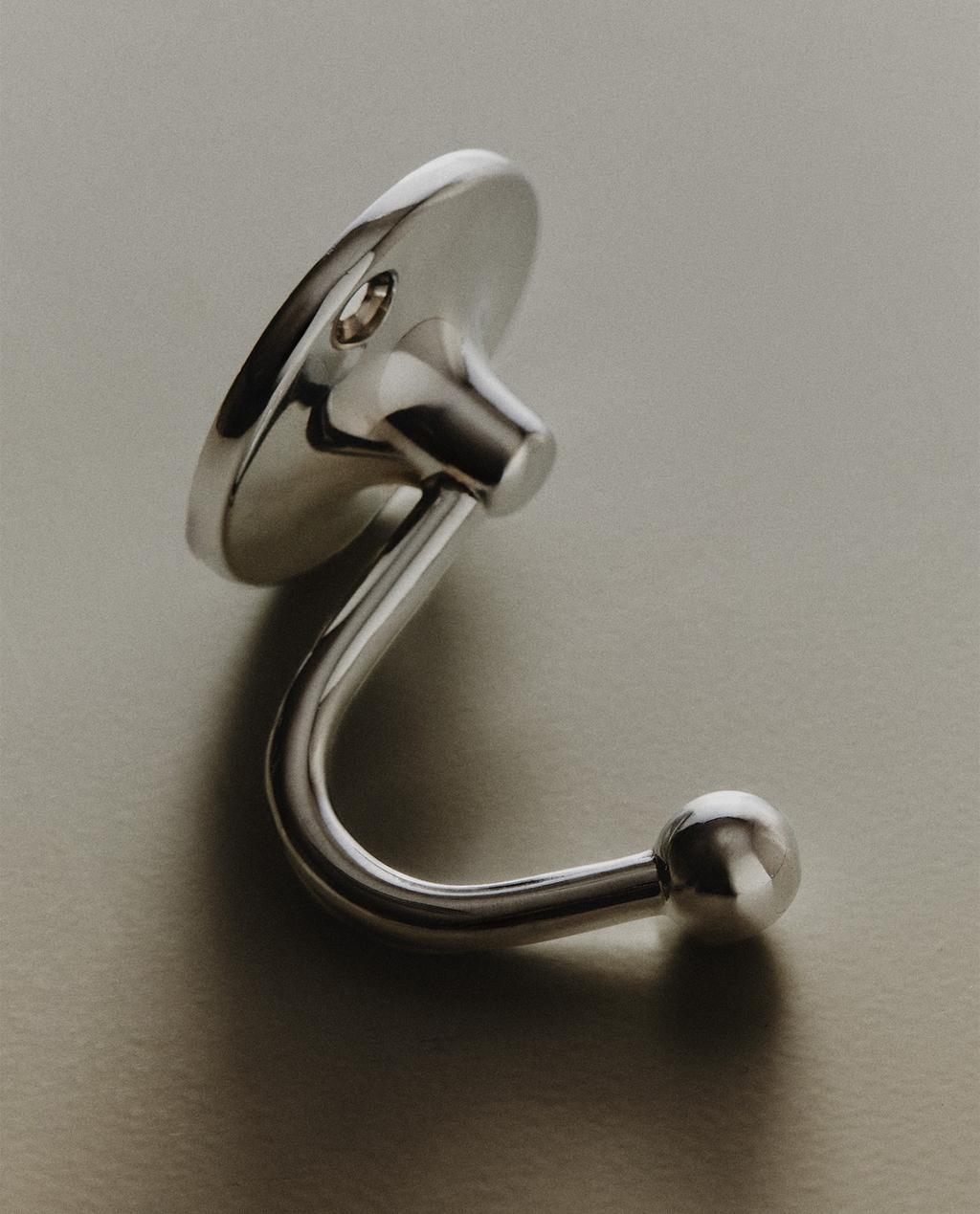 SHINY SILVER WALL HOOK