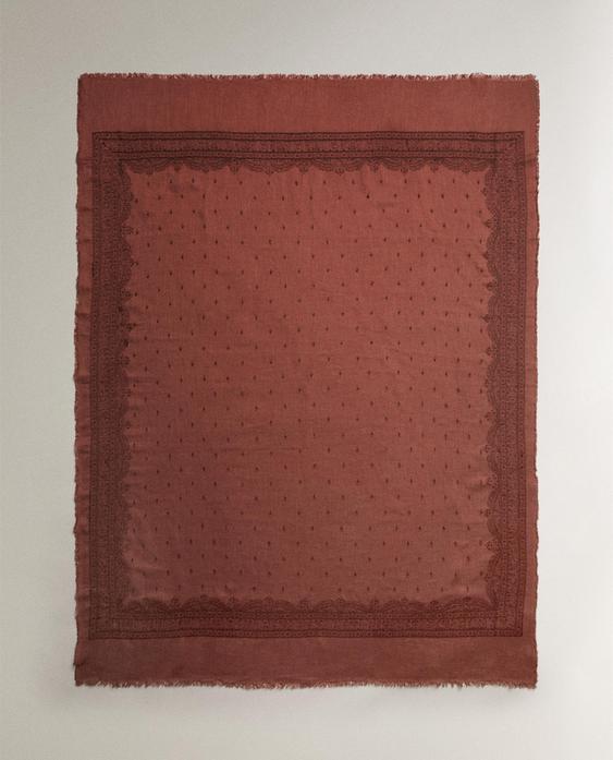 MANTA LINO Y ALGODÓN BORDADOS