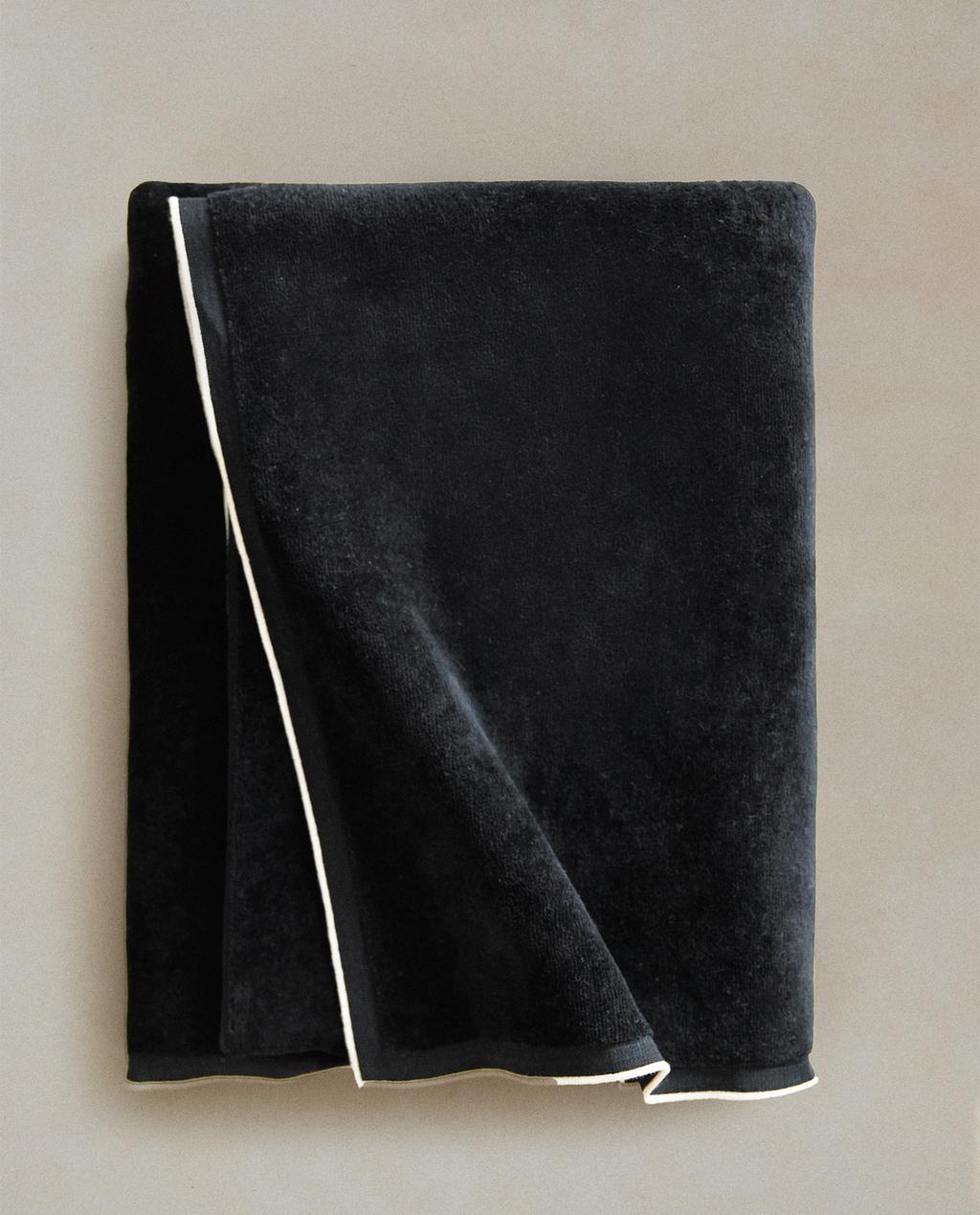 TOALLA BAÑO VELOUR OVERLOCK