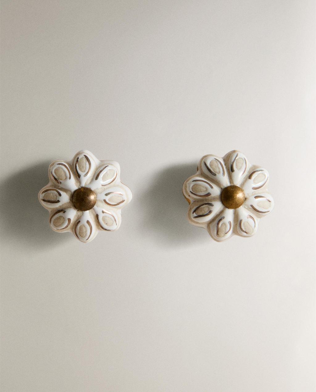 PACK OF CERAMIC FLOWER DOOR KNOBS (PACK OF 2)