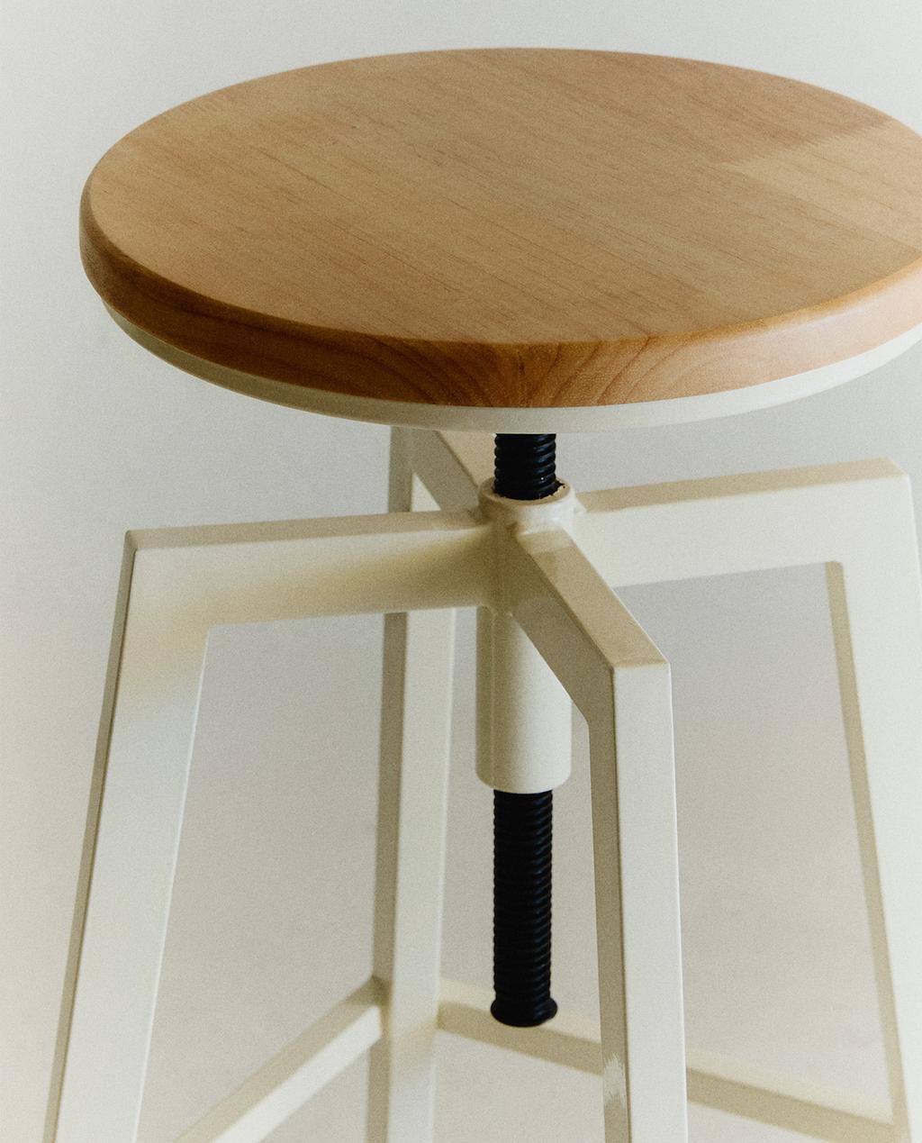 TABURETE ALTO GIRATORIO MADERA Y METAL