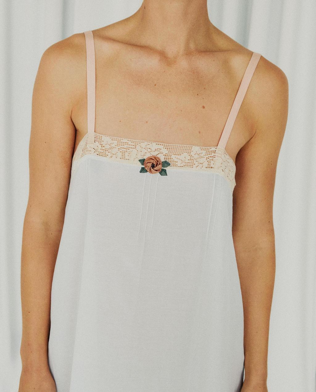 FLORAL LACE NIGHTDRESS