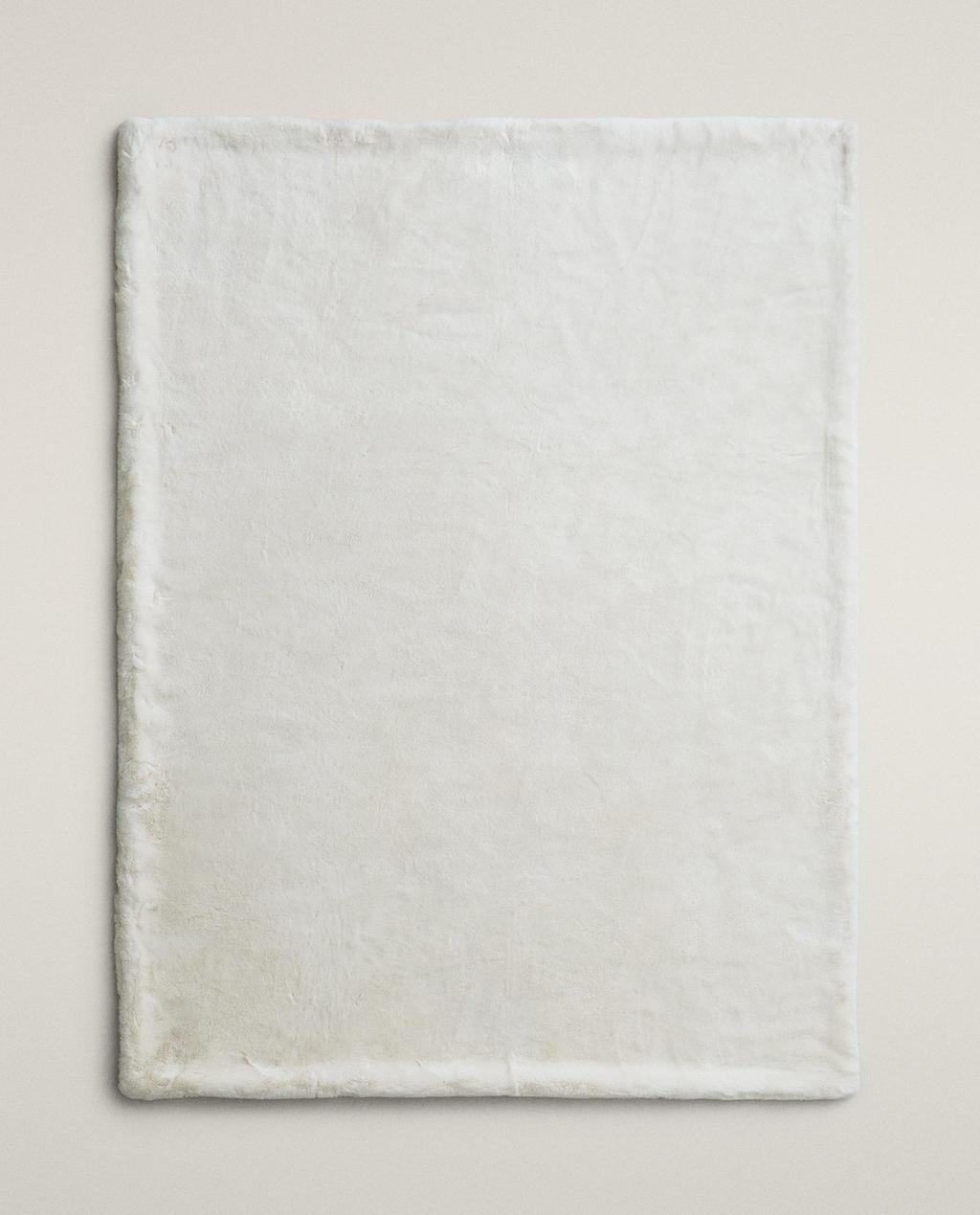FUR BLANKET