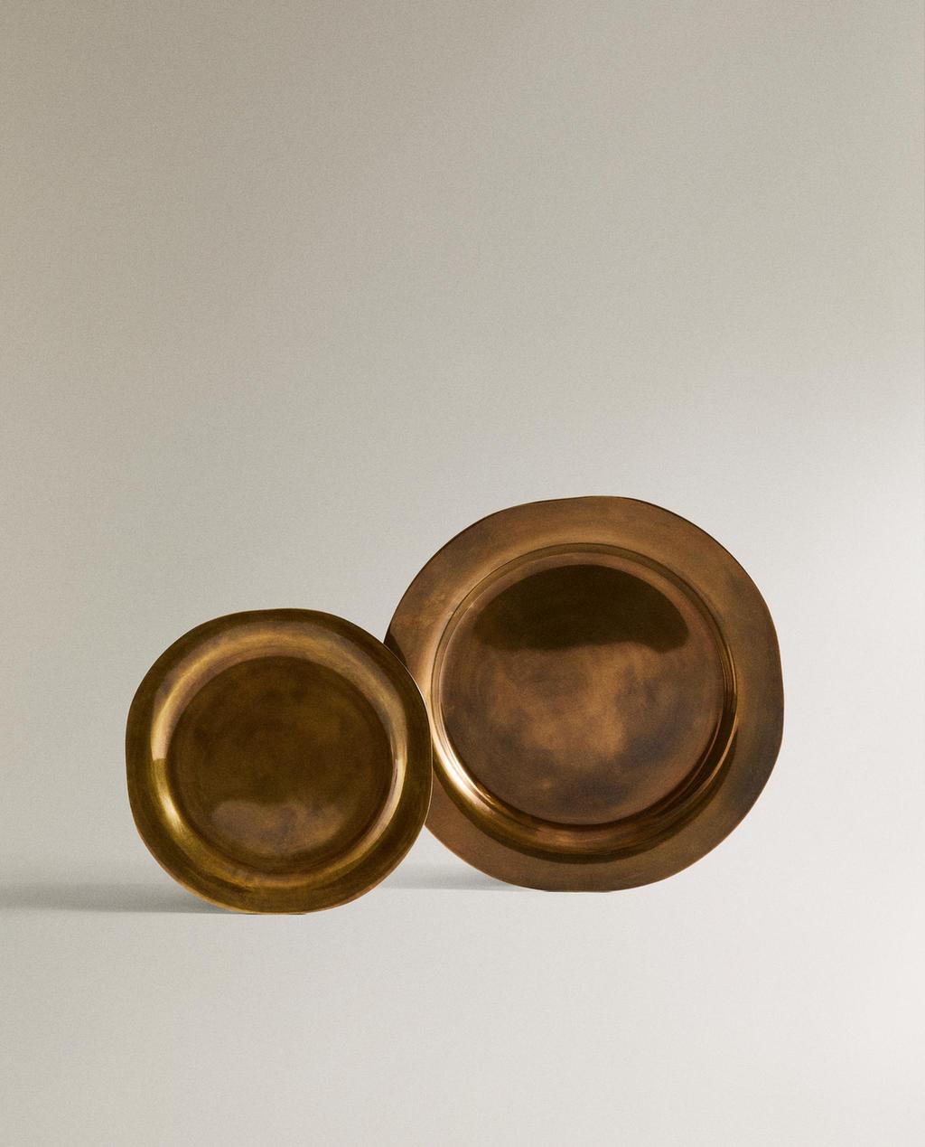 SMALL BRASS PLATE