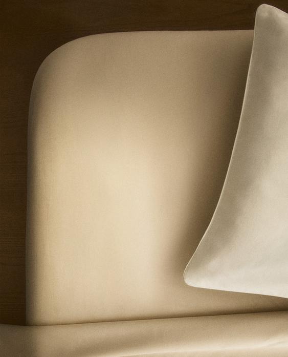 SATEEN FITTED SHEET | 40 CM HIGH (500 THREAD COUNT)