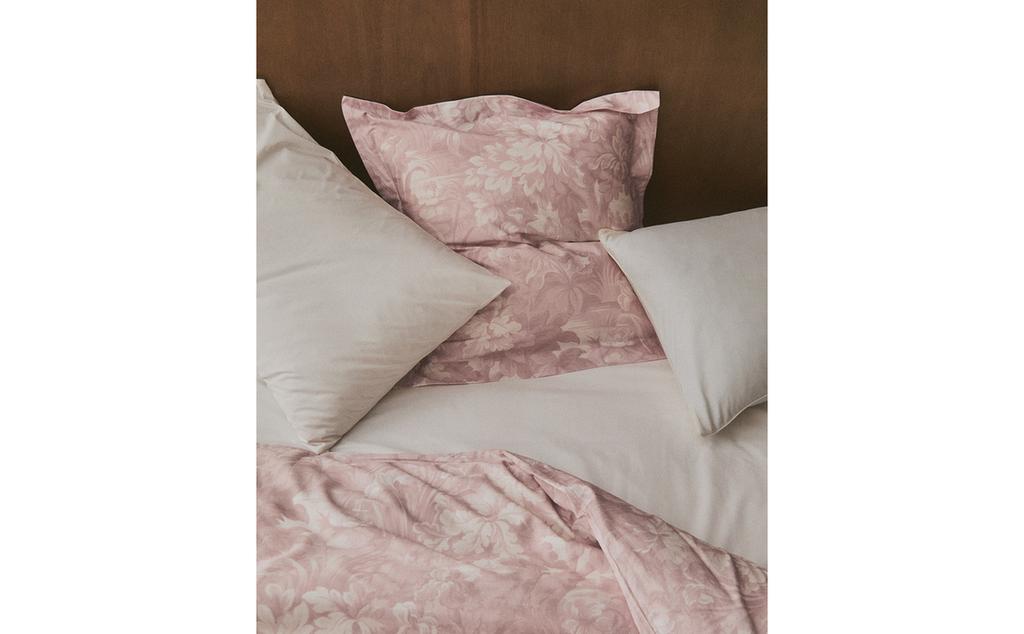 PILLOWCASE WITH FLORAL AND BRANCH PRINT