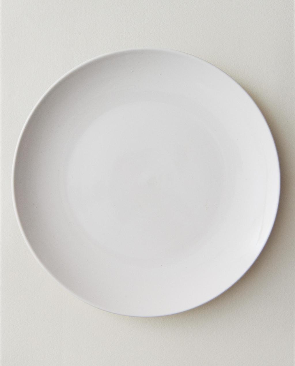 STONEWARE DINNER PLATE