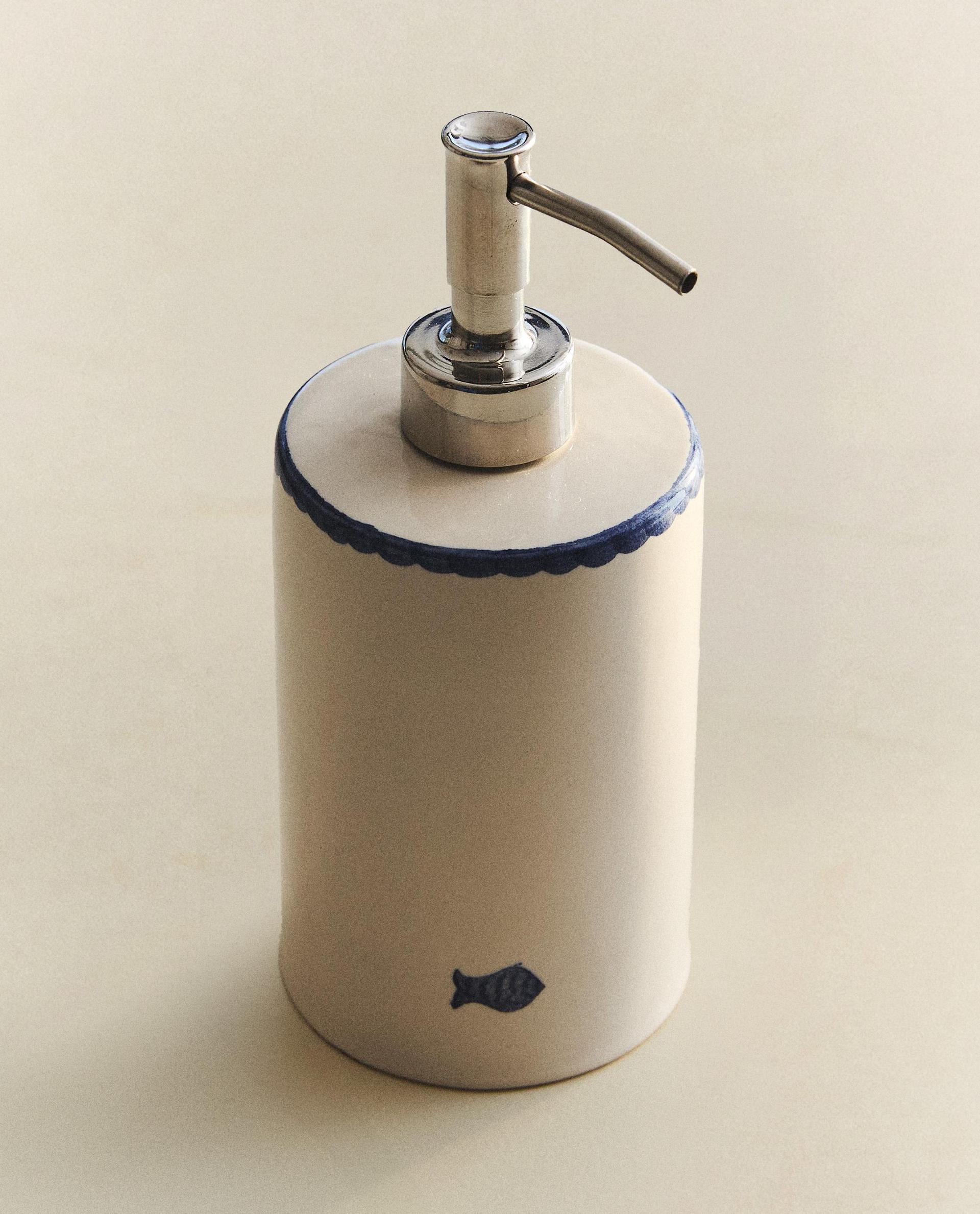 AARDEWERKEN ZEEPDISPENSER VIS