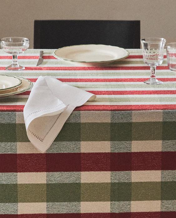 CHECK TABLECLOTH