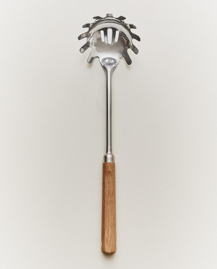 OAK AND STEEL PASTA SPOON