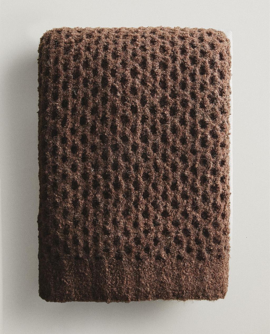 COUVERTURE MAILLE