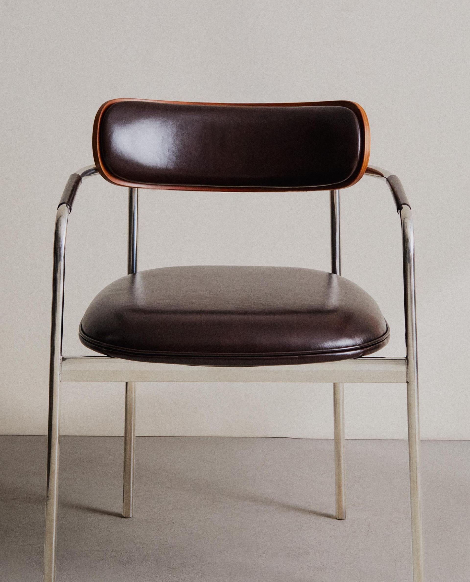 LEATHER AND STAINLESS STEEL CHAIR