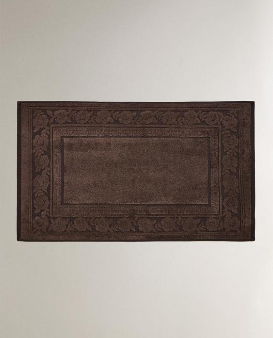 VELOUR JACQUARD BATH MAT