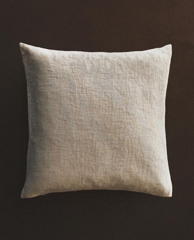 PLEATED CUSHION COVER