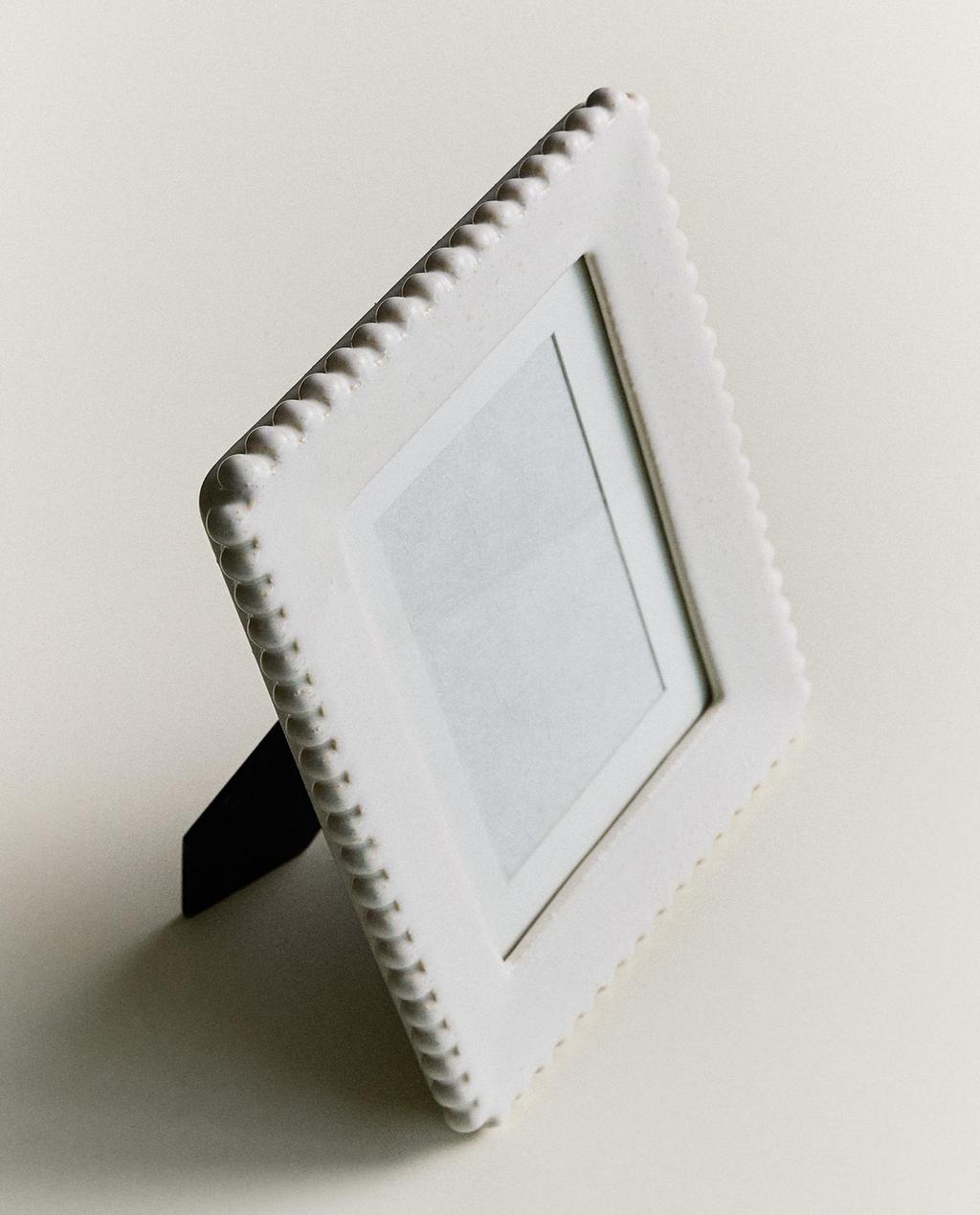 CERAMIC PHOTO FRAME