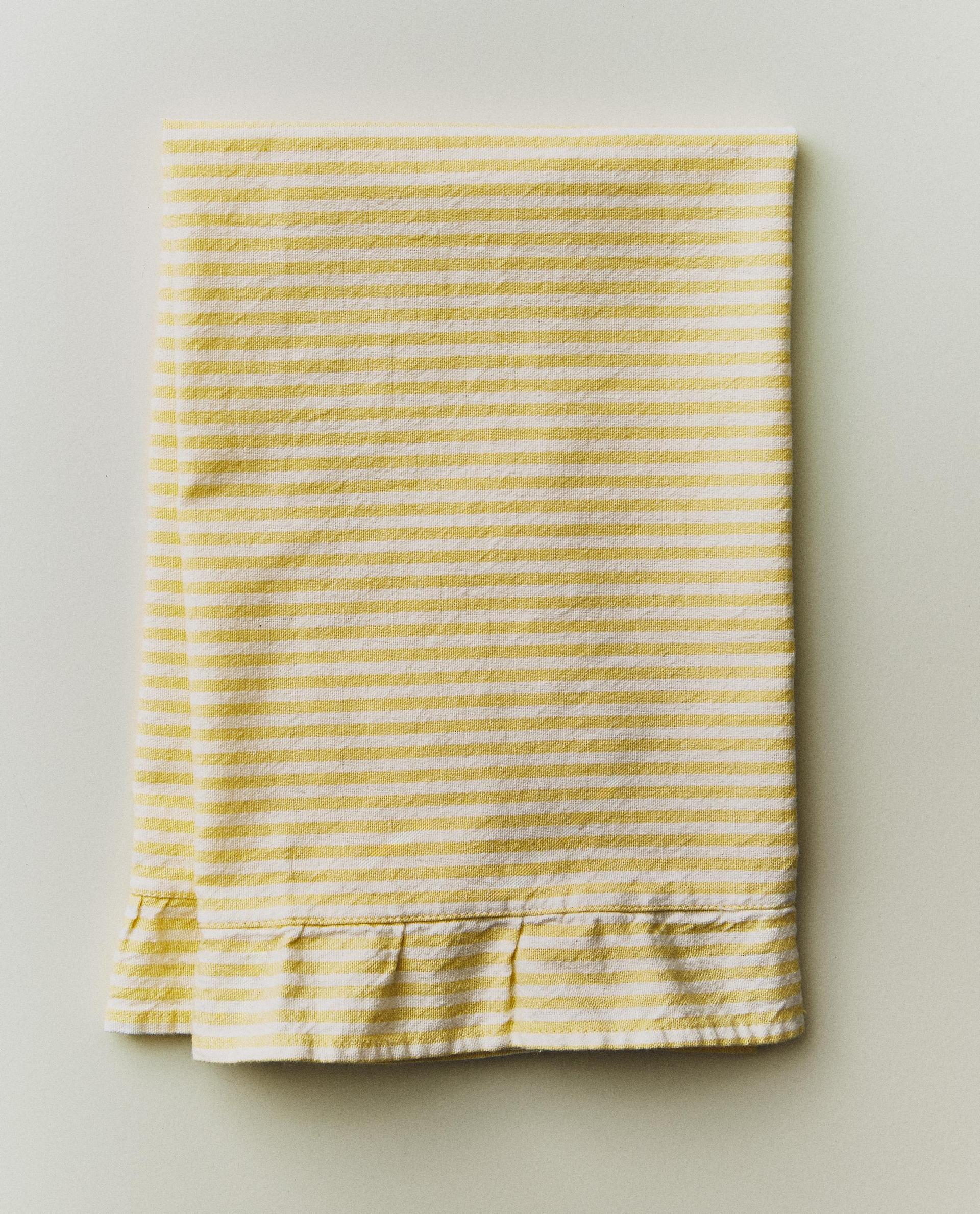 STRIPED TEA TOWEL WITH RUFFLE TRIM