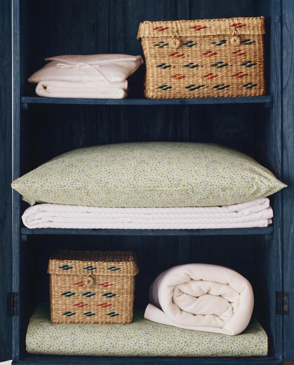 BABY FLORAL BASKETS, DUVET COVER, AND PILLOWCASE