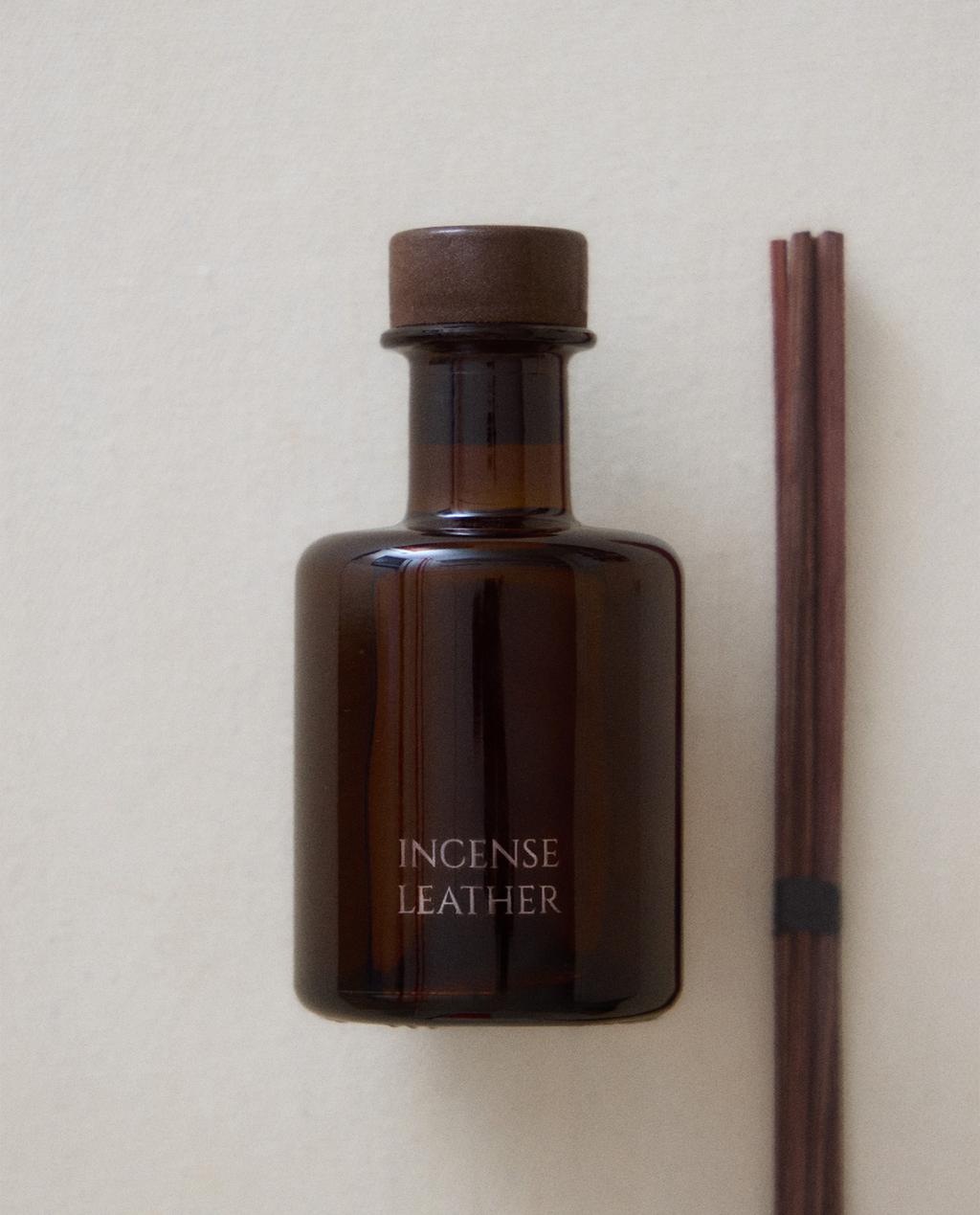 (95 ML) DIFFUSEUR À BÂTONNETS INCENSE LEATHER