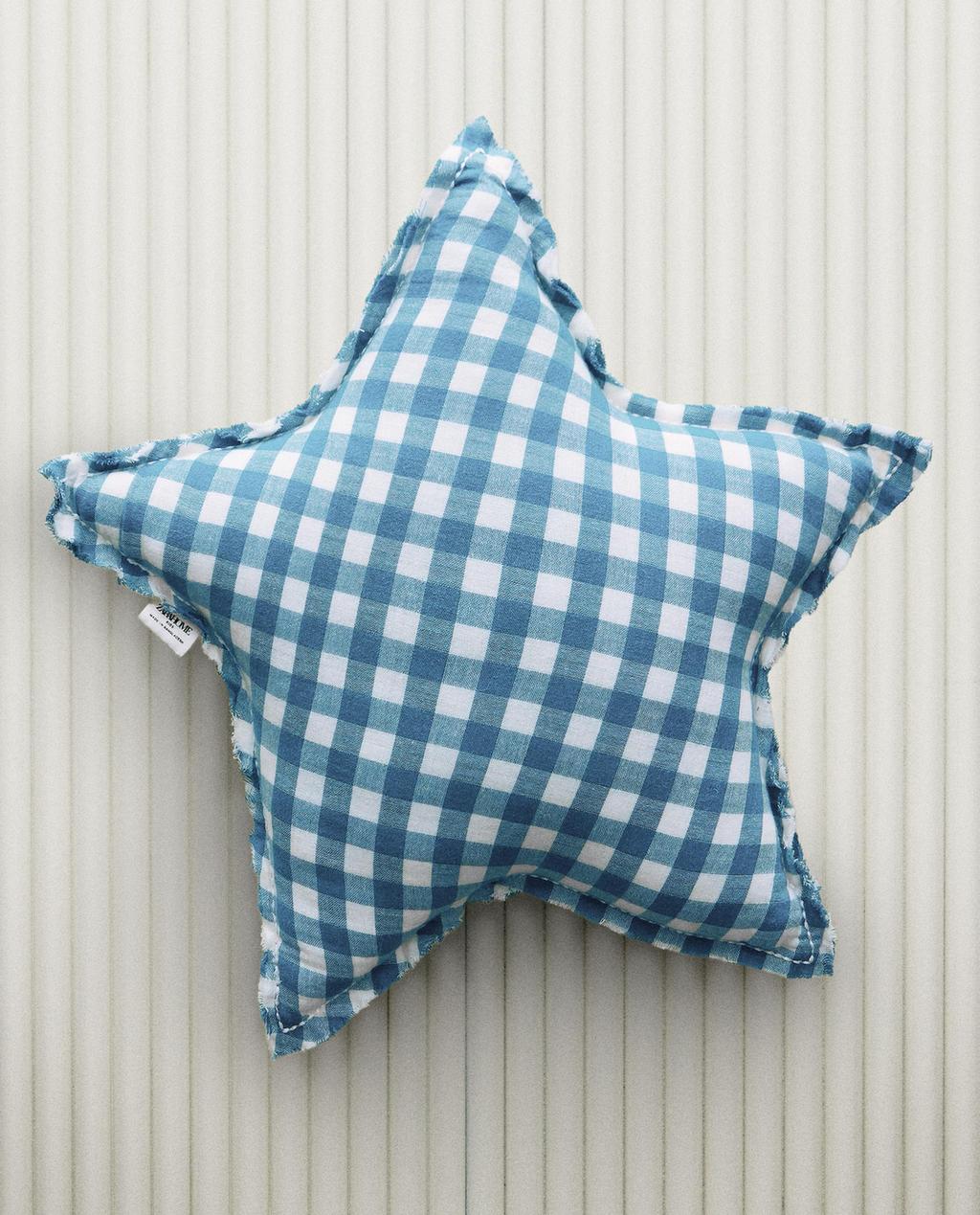 COJÍN INFANTIL ESTRELLA