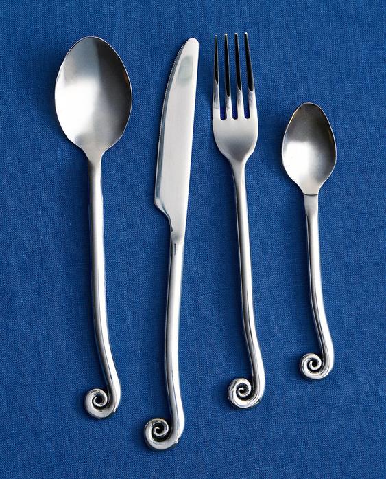 ENSEMBLE COUVERTS SPIRALE (LOT DE 4)