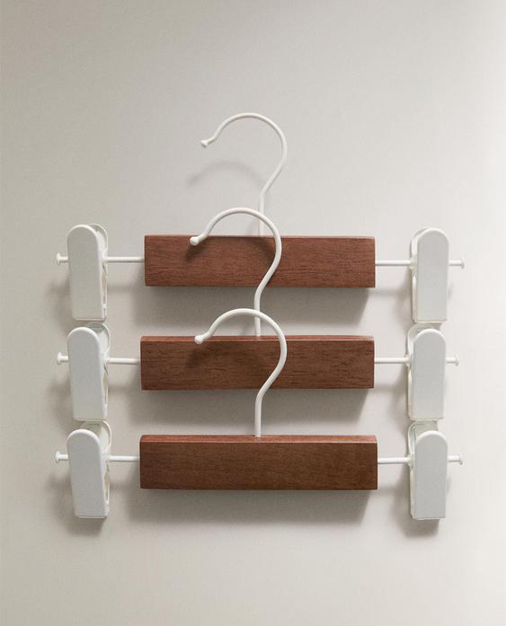 PACK OF CHILDREN'S WOODEN PEG HANGERS (PACK OF 3)