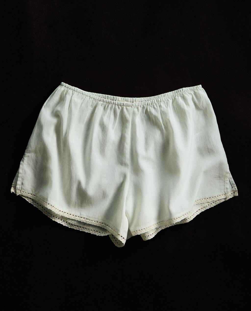 SHORT COTON DENTELLE