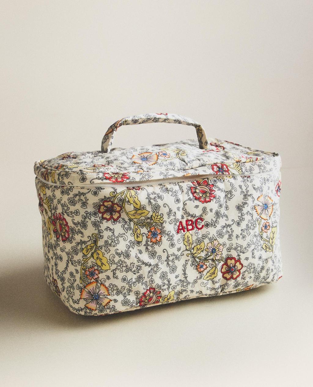 KIDS' FLORAL WASH BAG
