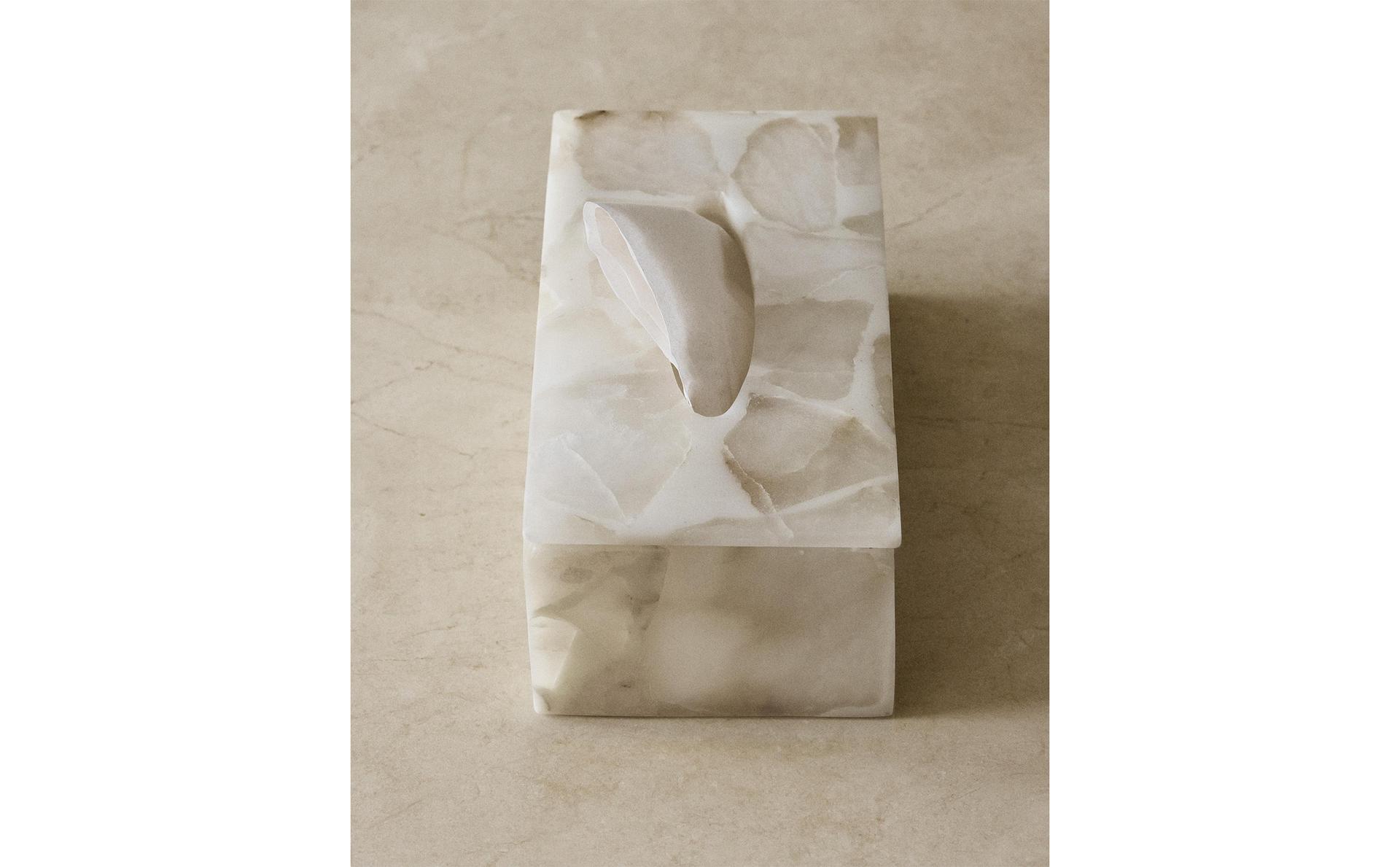 ALABASTER RESIN TISSUE BOX