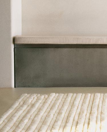 TAPIS RAYURES LAINE