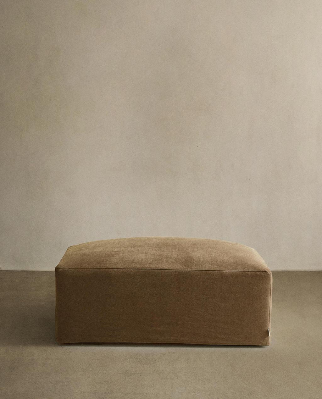 FOOTSTOOL WITH REMOVABLE WASHED LINEN COVER