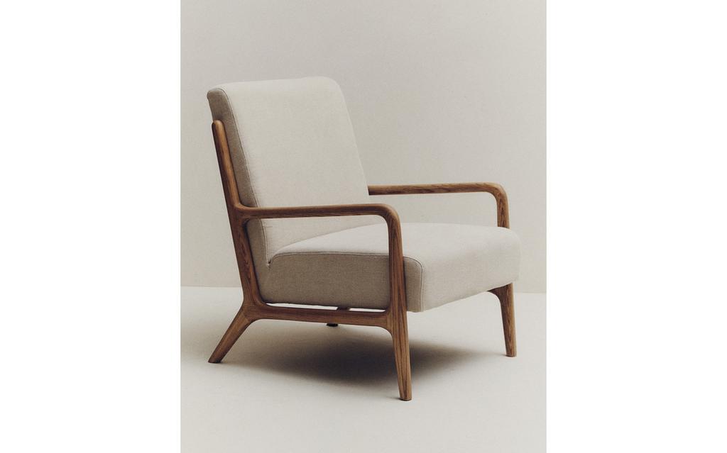 ASH WOOD AND LINEN ACCENT CHAIR