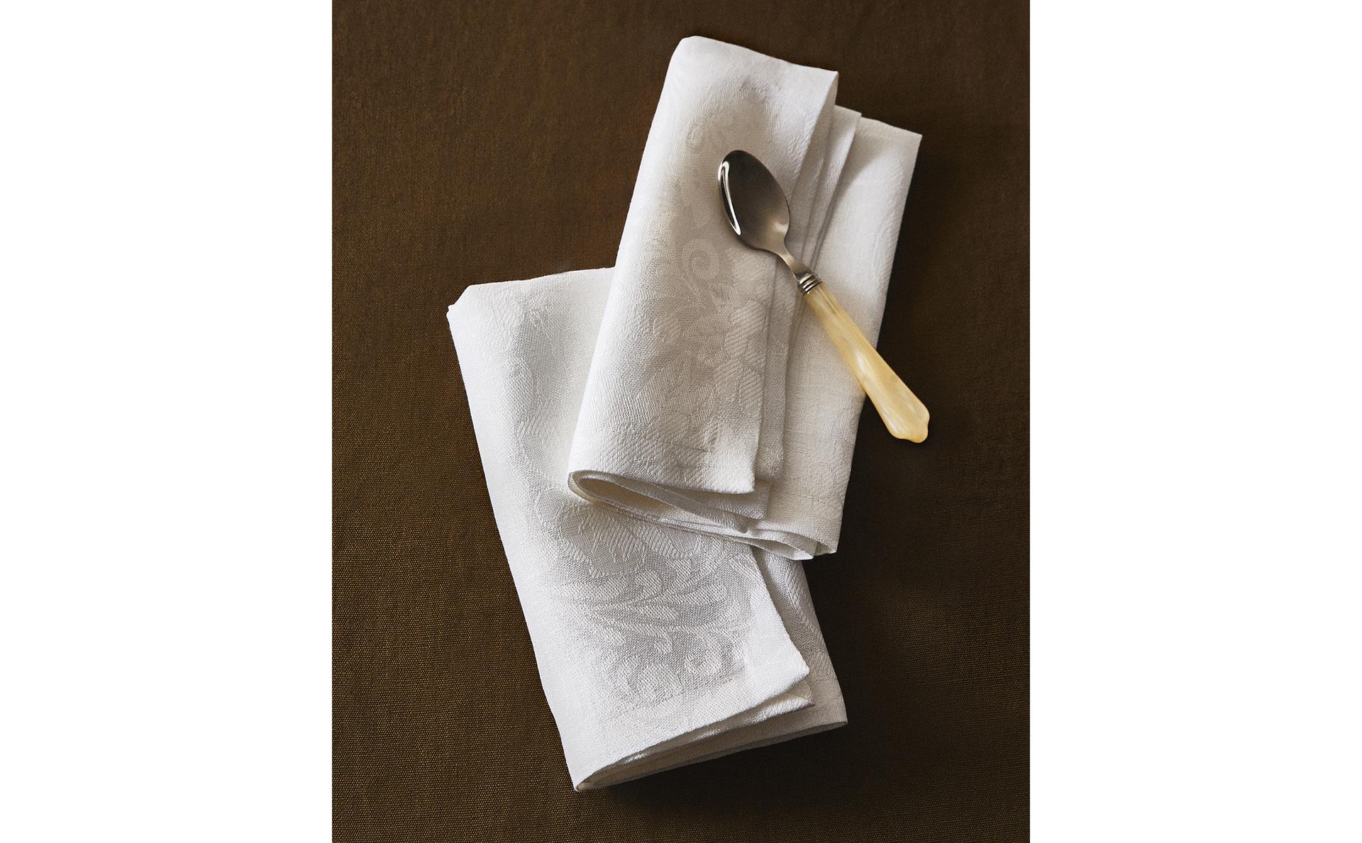 PACK OF LINEN JACQUARD NAPKINS (PACK OF 2)