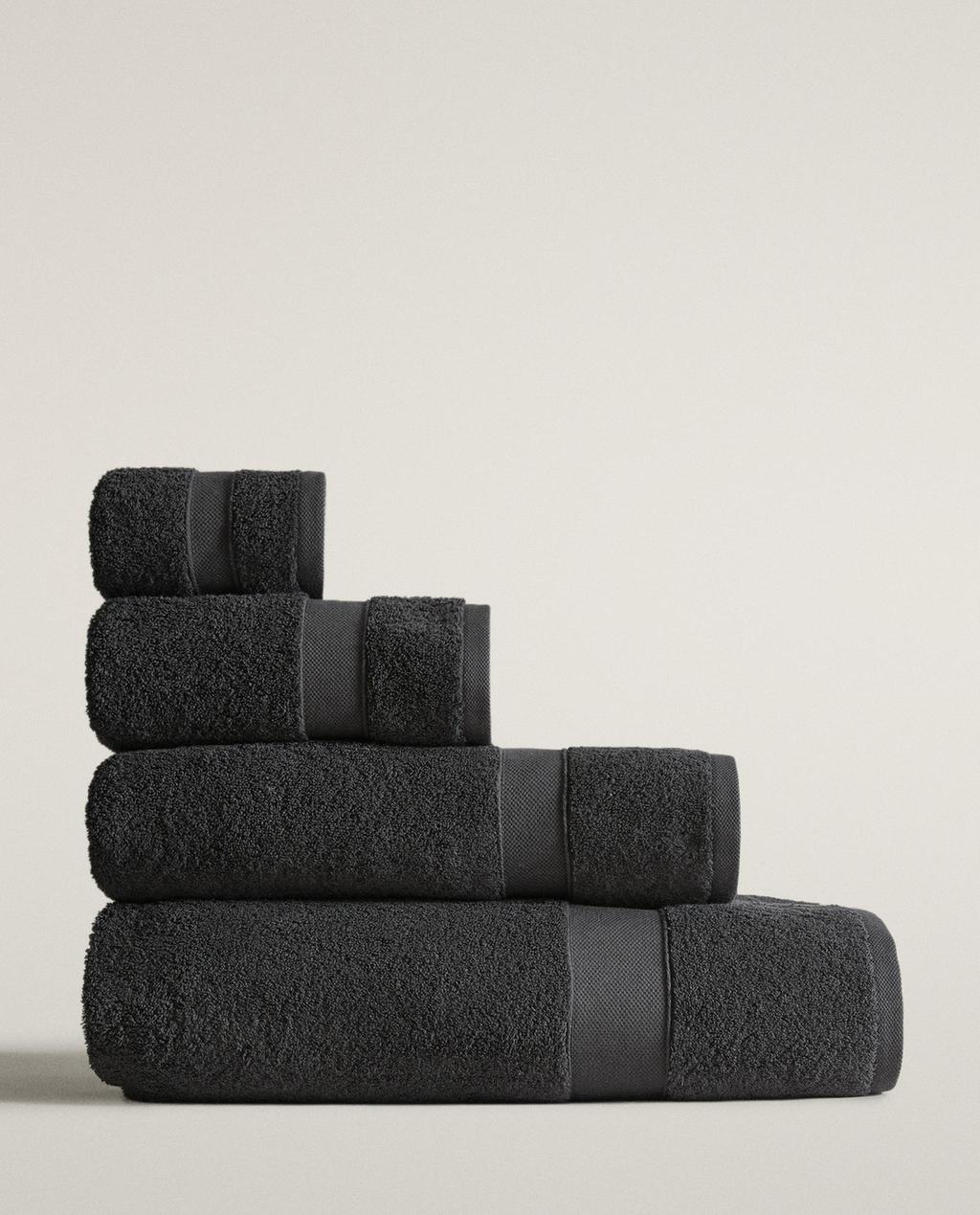 TOALLA BAÑO ALGODÓN PREMIUM (600 GXM²)