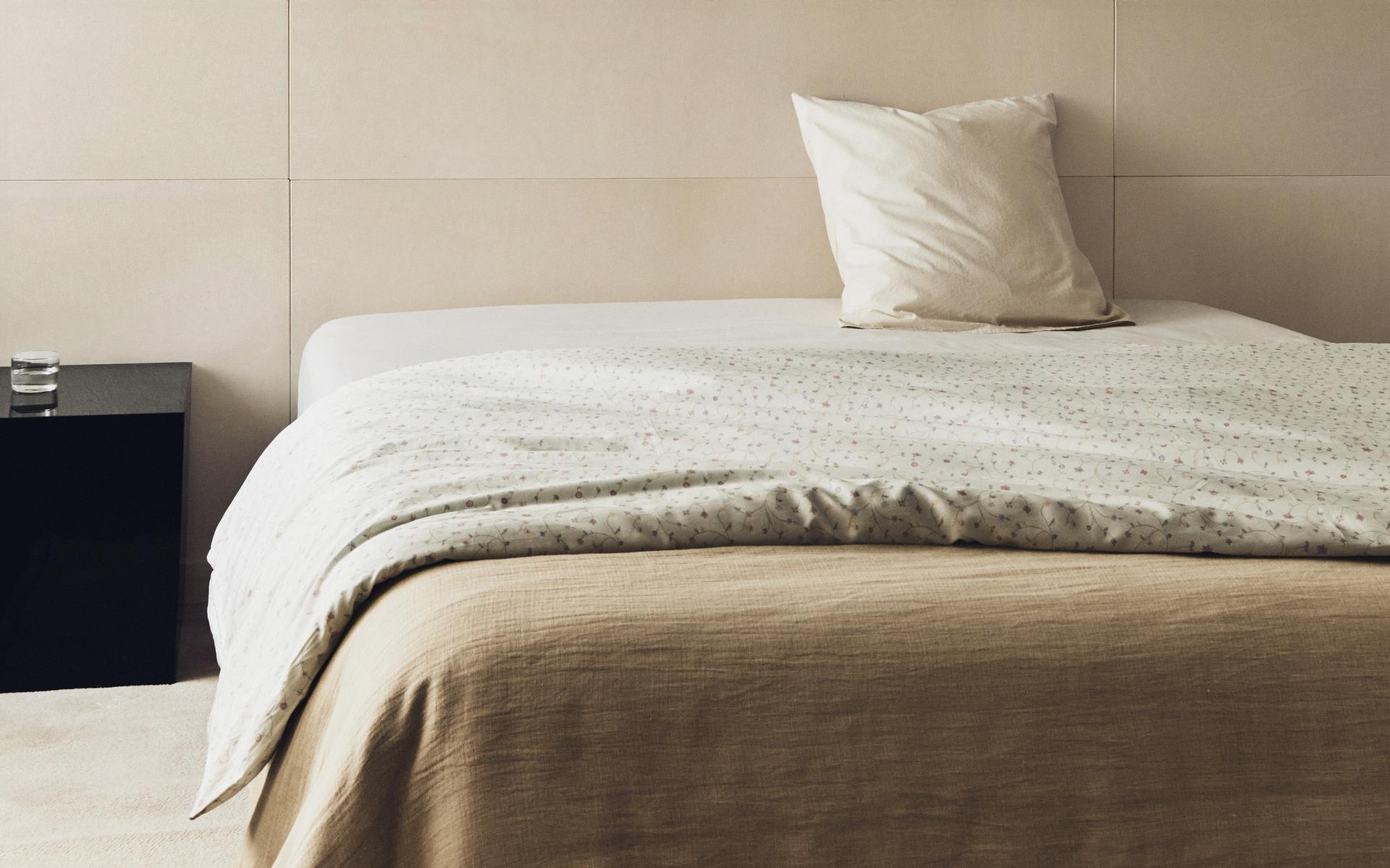 COPRIPIUMINO SATIN MINI FIORI