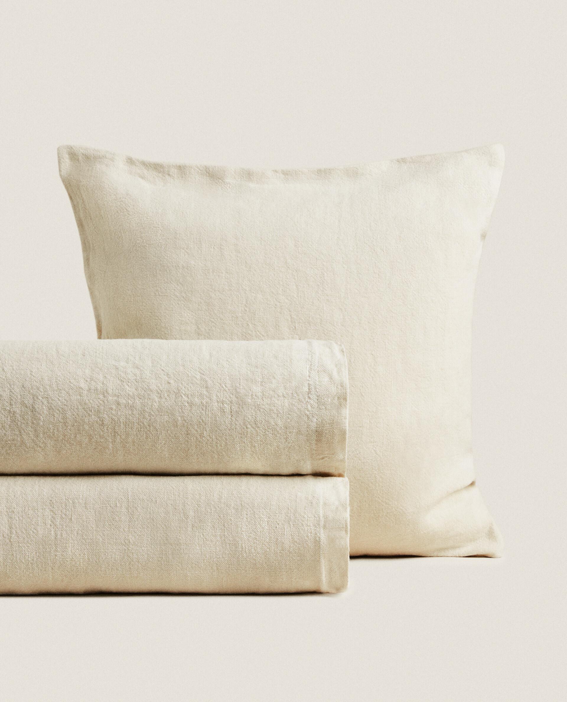 ウォッシュ加工 リネン ベッドスプレッド(400GXM²) | Zara Home