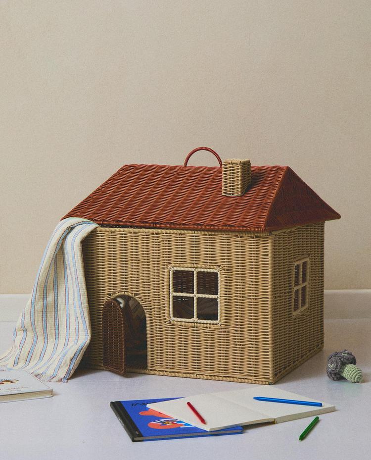 CESTA INFANTIL CASA